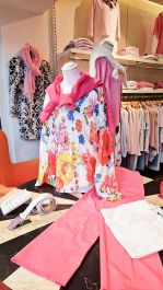 Damenblazer in der Trendfarbe rose