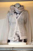 Strickjacke mit Lochmuster von Nice Connection