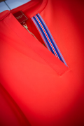 roter Designer-Damenpulli