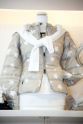 Steppjacke Beaumont hell mit Sternen