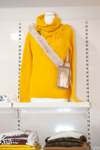 gelb ist Trendfarbe in der Herbstmode