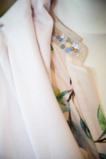 Blumenprint tragen geblümte Bluse mit Pailletten von Riani
