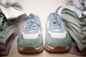 Salbei-sportliche Schuhe 