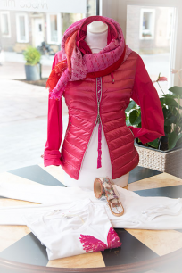 Damenjacke pink mit Kapuze